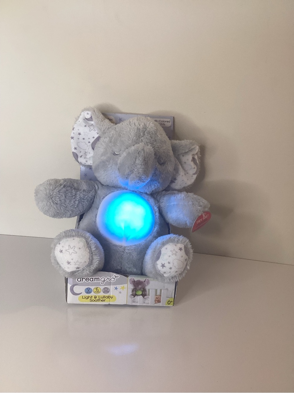 New Dreamgro Light & Lullaby Soother Gray Elephant Plush Crib Hanger Toy